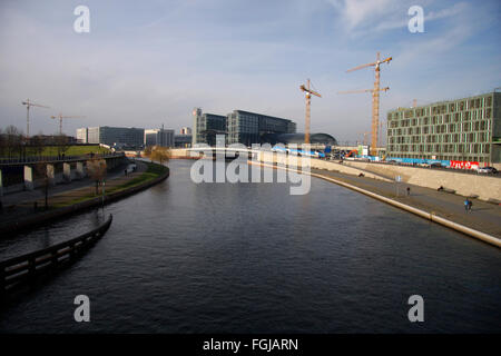 Berliner Hauptbahnhof, Sprea, Berlin-Tiergarten. Foto Stock