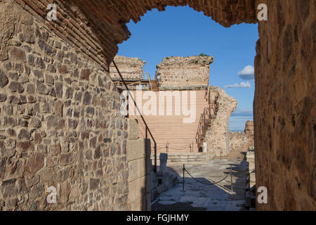 Teatro romano di Medellin, Spagna. Arco laterale entrata Foto Stock