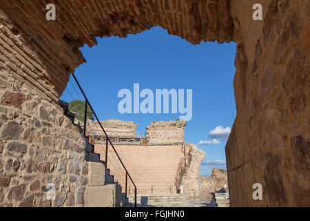 Teatro romano di Medellin, Spagna. Arco laterale entrata Foto Stock