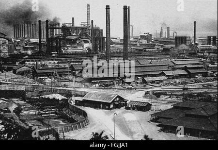 Yahata Steel Works, Fukuoka, Giappone. c1910. Foto Stock