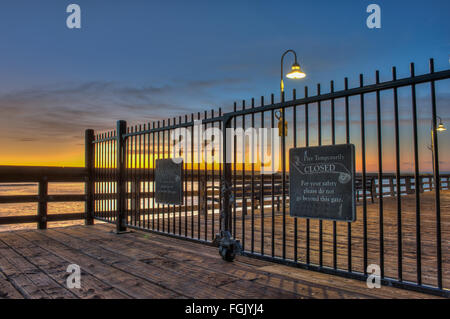 Ventura pier accesso chiuso. Foto Stock