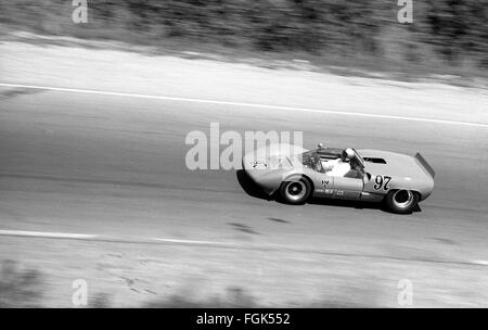 L'inizio del Motorsport e formale e Grand Prix racing in Canada nella gara di Mosport via vicino Bownmanville, Ontario,1960 Foto Stock