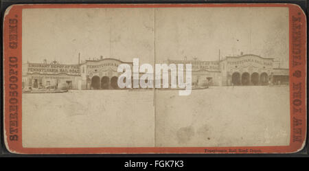 Fotografia del Grand Central Depot di New York, scattata in formato stereoscopico dalla collezione Robert N. Dennis. L'immagine mostra la grandezza architettonica dell'edificio e l'ambiente vivace. Foto Stock