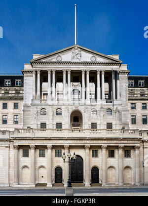 La Bank of England, Threadneedle Street, City of London, Londra, Inghilterra, Regno Unito Foto Stock