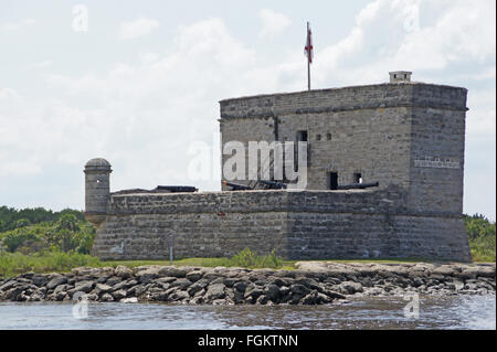 Fort Matanzas, Spagnolo avamposto coloniale, alla banca del fiume a sud di St Augustine, Florida Foto Stock