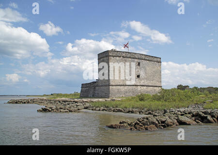 Fort Matanzas, Spagnolo avamposto coloniale, alla banca del fiume a sud di St Augustine, Florida Foto Stock