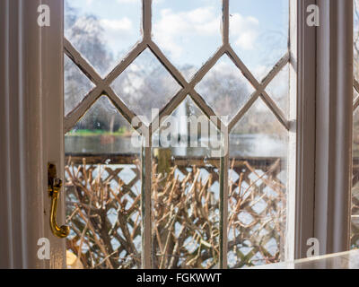 L'interno dell'Isola d'anatra Cottage in St James Park Foto Stock