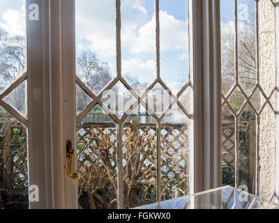 L'interno dell'Isola d'anatra Cottage in St James Park Foto Stock