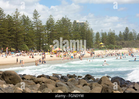 Spiaggia a Burleigh capi sulla Gold Coast di Queensland, Australia Foto Stock