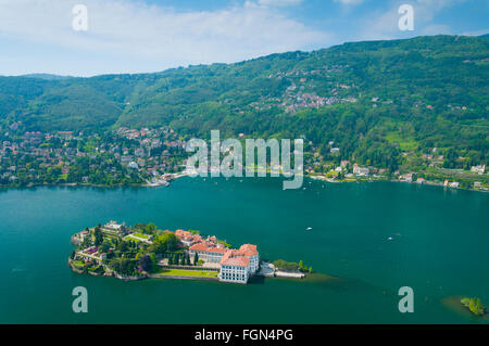 L'Italia, Piemonte, Lago Maggiore, Isola bella isola e Stresa (vista aerea) // Italie, Piemonte, lac Majeur, ile Isola Bella Foto Stock