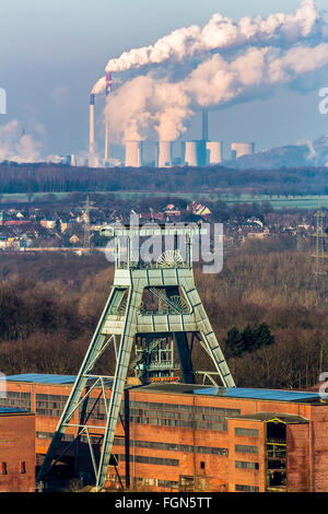 Ex miniera di carbone pit Ewald in Herten, Germania, oggi un monumento industriale park, centrali a carbone vegetale Scholven in Gelsenkrichen, Foto Stock