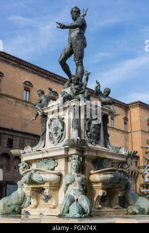 Antica fontana di Nettuno del centro storico di Bologna, costruita da Giambologna Foto Stock