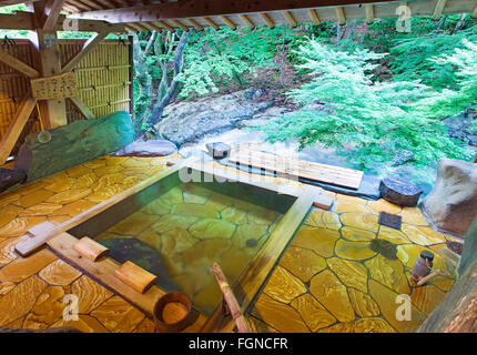 Il privato giapponese Onsen vasche a Misatokan Ryokan in GUNMA, Giappone Foto Stock