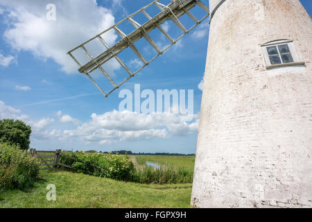 Il mulino a vento a Thurne, Norfolk, Inghilterra, Regno Unito Foto Stock