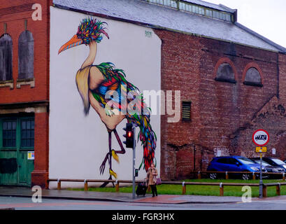 Manchester, Regno Unito - 17 Febbraio 2016: Arte di strada sul grande Ancoats Street -"Il Custode di Ancoats' dal brasiliano Mateus Bailon Foto Stock