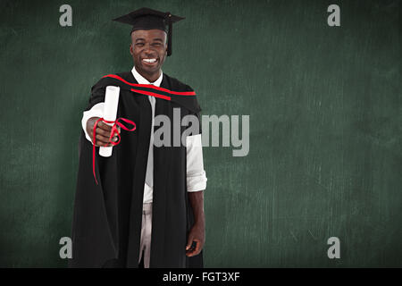Immagine composita dell'uomo smilling a graduazione Foto Stock