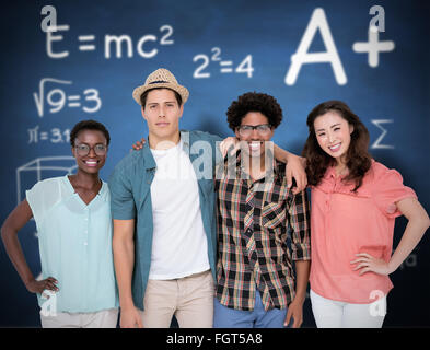 Immagine composita di elegante amici sorridente in telecamera insieme Foto Stock