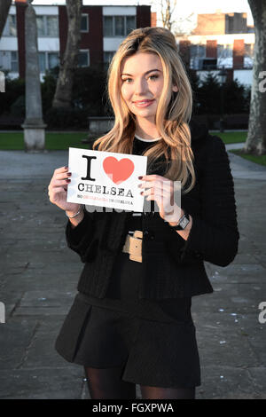 Made in Chelsea Star Georgia Toffolo si unisce al 'No Crossrail nella campagna di Chelsea' a un photocall nella colombaia verde, a Chelsea, Londra dotata: Georgia Toffolo dove: Londra, Regno Unito quando: 19 Gen 2016 Foto Stock