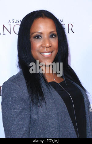 Los Angeles premiere di "incontro" tenutosi a Raleigh Studios Charles Chaplin Theatre - Arrivi con: Theresa Broadnax dove: Los Angeles, California, Stati Uniti quando: 20 Gen 2016 Foto Stock