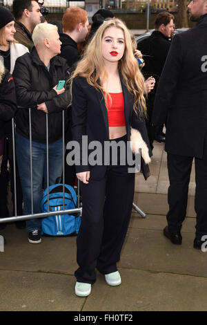 Anais Gallagher in cima Shop sfilata unica presso la London Fashion Week AW16. Londra, 21.02.2016 Foto Stock