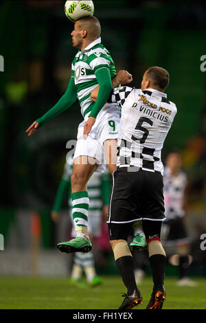 Sporting ganha por 2-0 ao Boavista e garante o primeiro lugar na portuguesa primeira liga.Lisbona, Portogallo, sulla fev 18, 2016. (Foto di Gonçalo Silva) Foto Stock