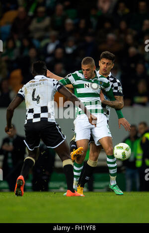 Sporting ganha por 2-0 ao Boavista e garante o primeiro lugar na portuguesa primeira liga.Lisbona, Portogallo, sulla fev 18, 2016. (Foto di Gonçalo Silva) Foto Stock