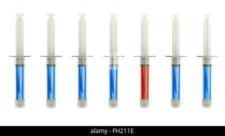 Siringa rosso tra quelli blu come giusta scelta medico isolato su bianco Foto Stock
