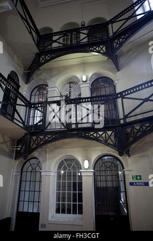 Belfast, Regno Unito. Il 21 febbraio 2016. Crumlin Road Gaol un parafango in entrata Foto Stock