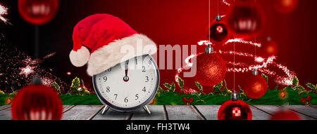 Immagine composita di orologio di natale Foto Stock