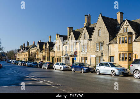 Chipping Campden High Street in Cotswolds Foto Stock