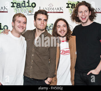 Bala Cynwyd, Pennsylvania, USA. Il 22 febbraio, 2016. Islandese di Indie Rock Band Kaleo visita Radio 104.5's teatro delle prestazioni Foto Stock