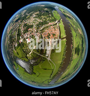 Vista aerea, città vecchia, Elba, Jeetzel, obiettivo fisheye, immagine a tutto tondo, Hitzacker (Elba), Lüchow-Dannenberg, Valle dell'Elba a Dresda Elba Foto Stock