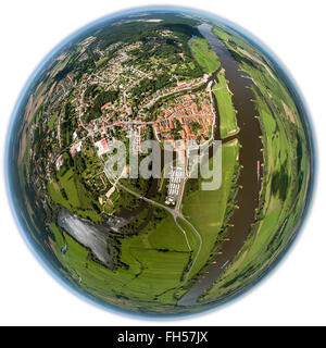 Vista aerea, città vecchia, Elba, Jeetzel, obiettivo fisheye, immagine a tutto tondo, Hitzacker (Elba), Lüchow-Dannenberg, Valle dell'Elba a Dresda Elba Foto Stock