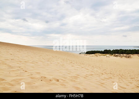 Famosa Dune di Pilat. Dune du Pilat, la più alta duna di sabbia in Europa, che si trova nella baia di Arcachon area, Francia. Foto Stock