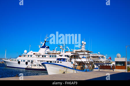 Denia marina Porto di Alicante in Spagna Mare Mediterraneo Foto Stock