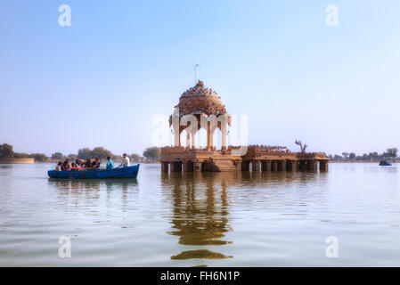 Ganga Sagar, Gadisar lake, Jaisalmer, Rajasthan; India; Asia; Foto Stock