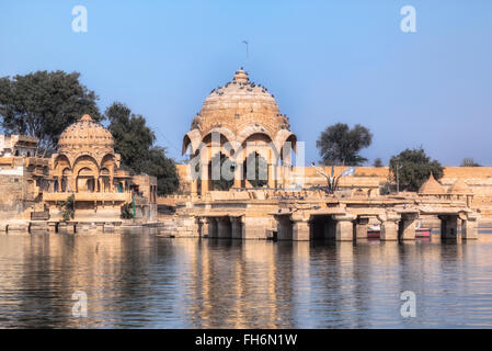 Ganga Sagar, Gadisar lake, Jaisalmer, Rajasthan; India; Asia; Foto Stock