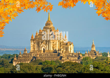 Antico tempio buddista di Bagan, Myanmar. Foto Stock