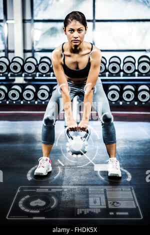 Immagine composita della donna che lavorano in palestra Foto Stock