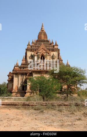 Vecchi templi buddisti e pagode di Bagan, Myanmar Foto Stock