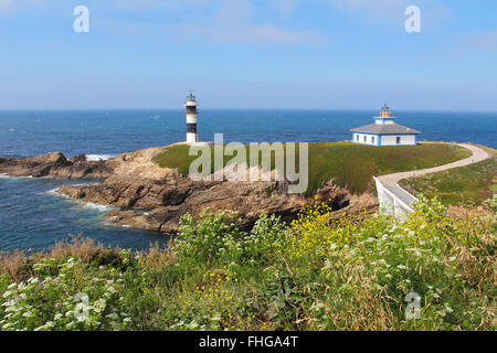 Pancha Island Lighthouse nel nord della Spagna Foto Stock