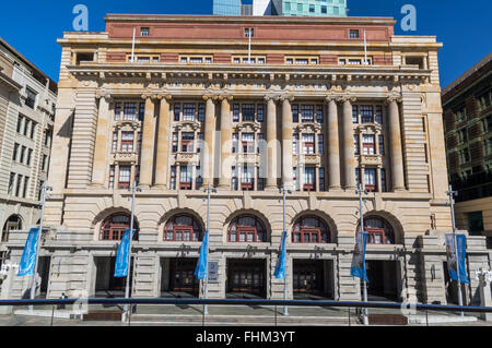 La facciata del Perth generale Post Office building, completata nel 1923 in Beaux-Arts architettura neoclassica. Perth, Australia. Foto Stock