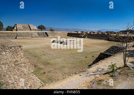 Oaxaca, Messico - Monte Albán, un importante pre-colombiano sito archeologico nel sud del Messico. Foto Stock