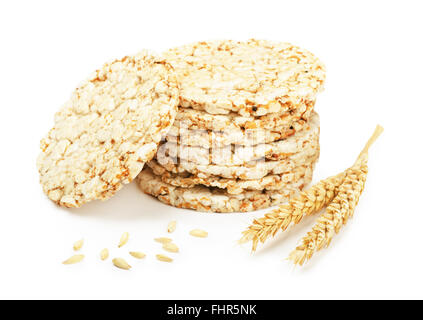 Fette biscottate di grano a grano isolato su sfondo bianco Foto Stock