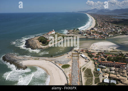 Vista aérea da cidade com destaque para Igreja Matriz Nossa Senhora de Nazareth à esquerda Foto Stock