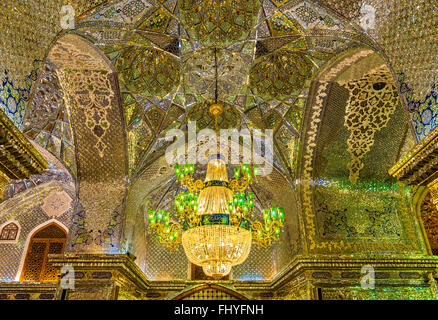 Interno di Shah Cheragh moschea di Shiraz - Iran Foto Stock