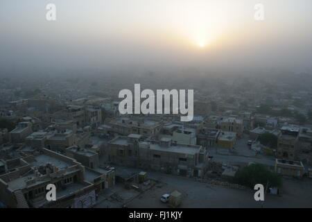 Sunrise sulla città di Jaisalmer , Rajasthan, India