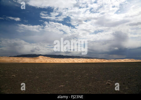 Gobi dune di sabbia in Mongolia Foto Stock