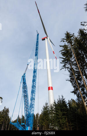 Costruzione di una turbina eolica Foto Stock