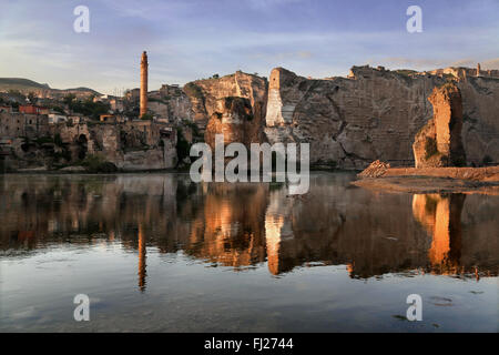 Architettura e paesaggio di Hasankeyf , Turchia orientale Foto Stock